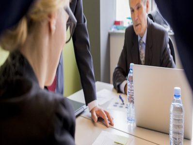 Benefits of Working with a Licensed Insurance Broker