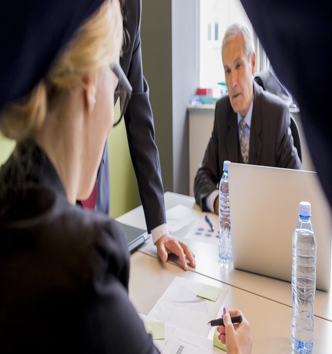 Benefits of Working with a Licensed Insurance Broker